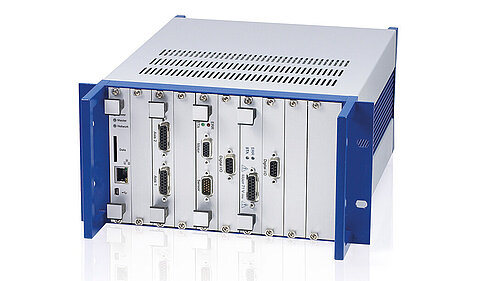 PI C-885 with cover plates Physik Instrumente (PI) C-885 with cover plates