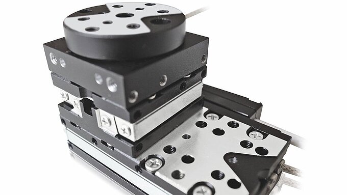 Moteurs piézo inertiels